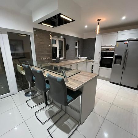 Lovely Dublin Home - Just 15 Mins To City Centre Экстерьер фото